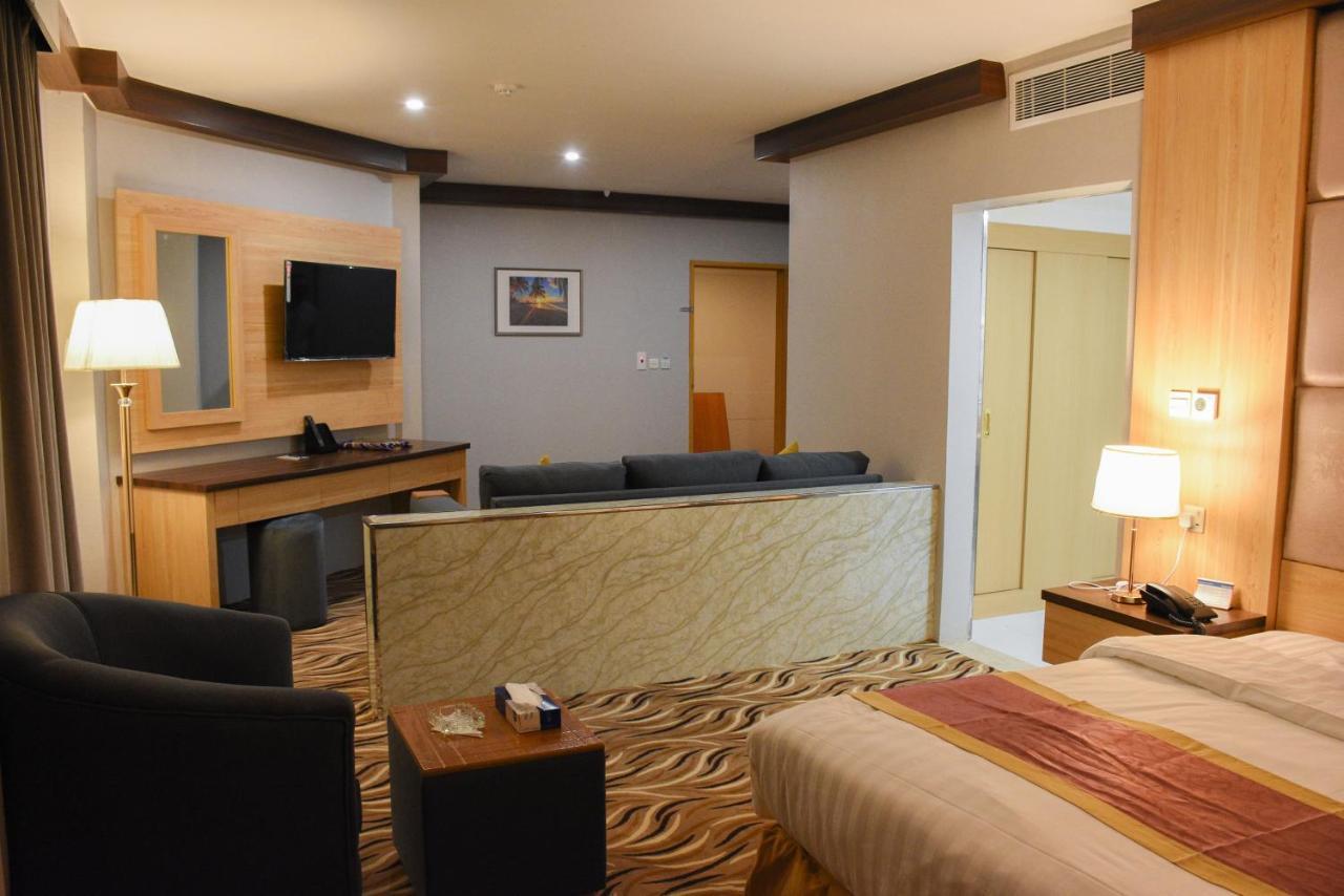 Florida Inn Hotel Najran Eksteriør billede