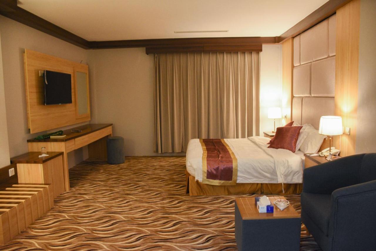 Florida Inn Hotel Najran Eksteriør billede